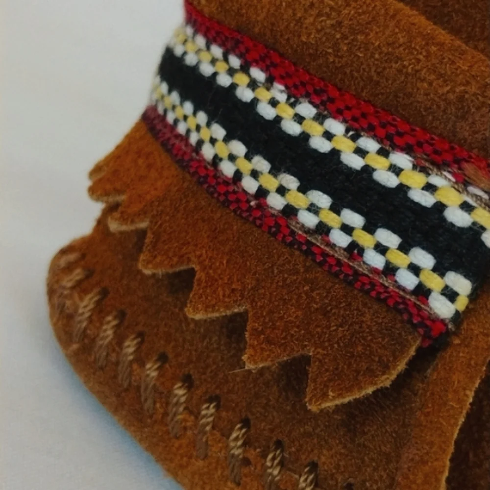 MinneTonka Braid Bootie Babys & Infants Brown Suede Kids Moccasins Padded Insole